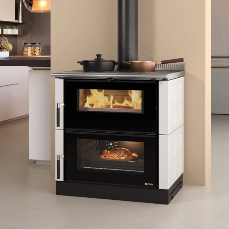 La Nordica VERONA XXL MAIOLICA fatüzelésű tűzhely (7 kW)