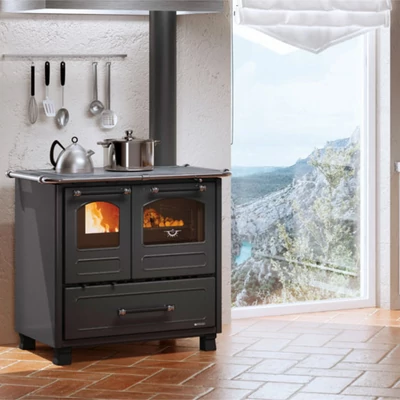 Kép 1/4 - La Nordica FAMILY 4.5 fatüzelésű tűzhely (7,5 kW)
