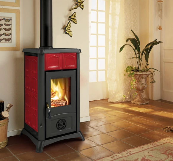 La Nordica GEMMA fatüzelésű kályha (6,0 kW)